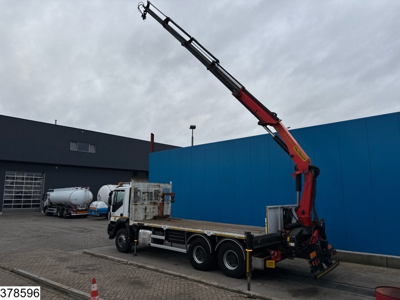 Iveco Trakker 360 6X4, EURO 6, Palfinger, Remote, Steel suspension - Pritsche LKW, Autokran: das Bild 4 Iveco Trakker 360 6X4, EURO 6, Palfinger, Remote, Steel suspension - Pritsche LKW, Autokran: das Bild 4