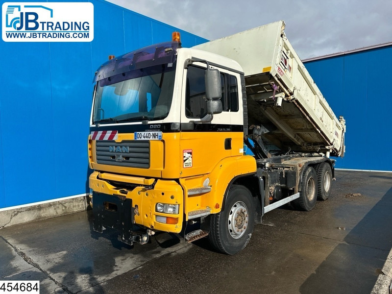 MAN TGA 26 390 6x4, Manual, Steel suspension - Kipper: das Bild 1 MAN TGA 26 390 6x4, Manual, Steel suspension - Kipper: das Bild 1