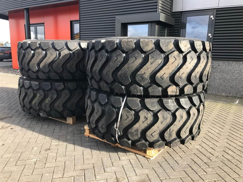 Banden/Reifen/Tires 26.5R25 XHA - Tyre/Reifen/Band - Felgen und Reifen für Baumaschine: das Bild 2 Banden/Reifen/Tires 26.5R25 XHA - Tyre/Reifen/Band - Felgen und Reifen für Baumaschine: das Bild 2