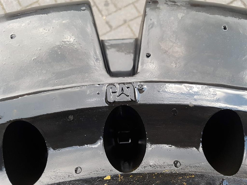 Cat 910/914 - 447-1131 - Tyre/Reifen/Band - Felgen und Reifen für Baumaschine: das Bild 5 Cat 910/914 - 447-1131 - Tyre/Reifen/Band - Felgen und Reifen für Baumaschine: das Bild 5