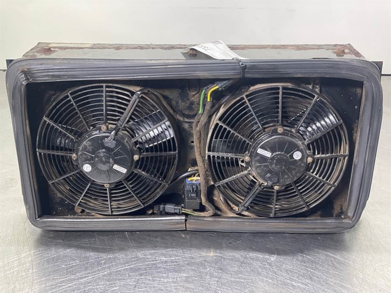 Cat 924G-199-7041-Airco condenser/Klimakondensator - Rahmen/ Chassis für Baumaschine: das Bild 3 Cat 924G-199-7041-Airco condenser/Klimakondensator - Rahmen/ Chassis für Baumaschine: das Bild 3