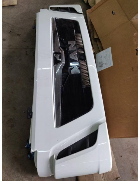 MAN Frontklep grille TGL Euro6 - Motorhaube: das Bild 1 MAN Frontklep grille TGL Euro6 - Motorhaube: das Bild 1