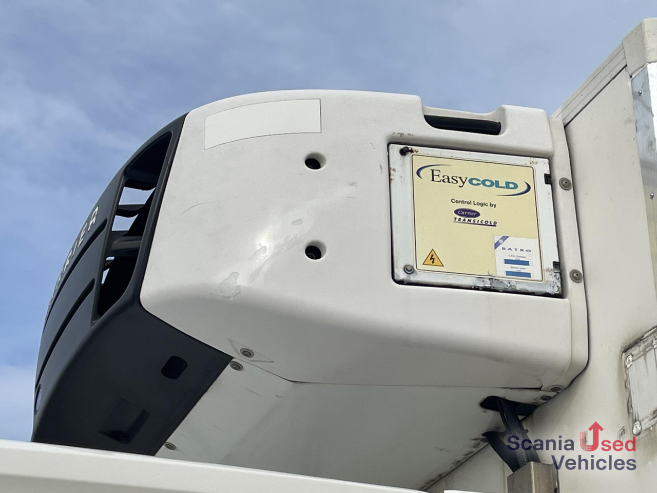 SCANIA P 250 B4x2LA FRIGO -27 TAIL LIFT 1.5T 815X251X244C - Kühlkoffer LKW: das Bild 2 SCANIA P 250 B4x2LA FRIGO -27 TAIL LIFT 1.5T 815X251X244C - Kühlkoffer LKW: das Bild 2