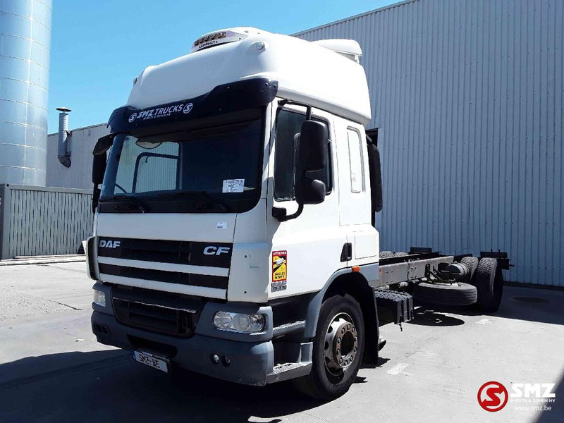 DAF 75 CF 310 manual - Fahrgestell LKW: das Bild 3 DAF 75 CF 310 manual - Fahrgestell LKW: das Bild 3