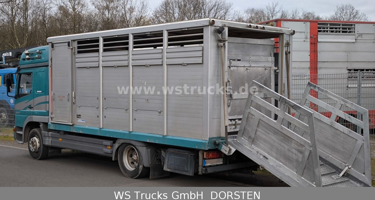 Mercedes-Benz Atego 1223 1 Stock Hohe Gitter Viehtransporter - Pferdetransporter: das Bild 5 Mercedes-Benz Atego 1223 1 Stock Hohe Gitter Viehtransporter - Pferdetransporter: das Bild 5