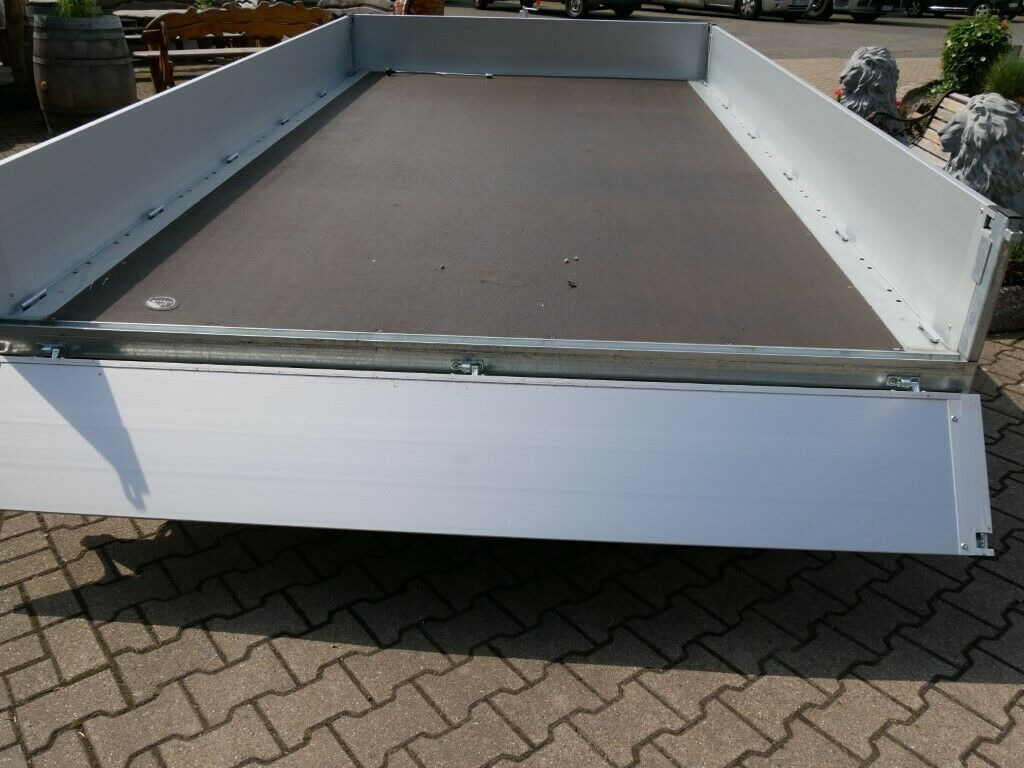 Pritschenhochlader Tandem WST Edition Pritschenhochlader Tandem WST Edition - Pritschenanhänger/ Plattformanhänger: das Bild 4 Pritschenhochlader Tandem WST Edition Pritschenhochlader Tandem WST Edition - Pritschenanhänger/ Plattformanhänger: das Bild 4