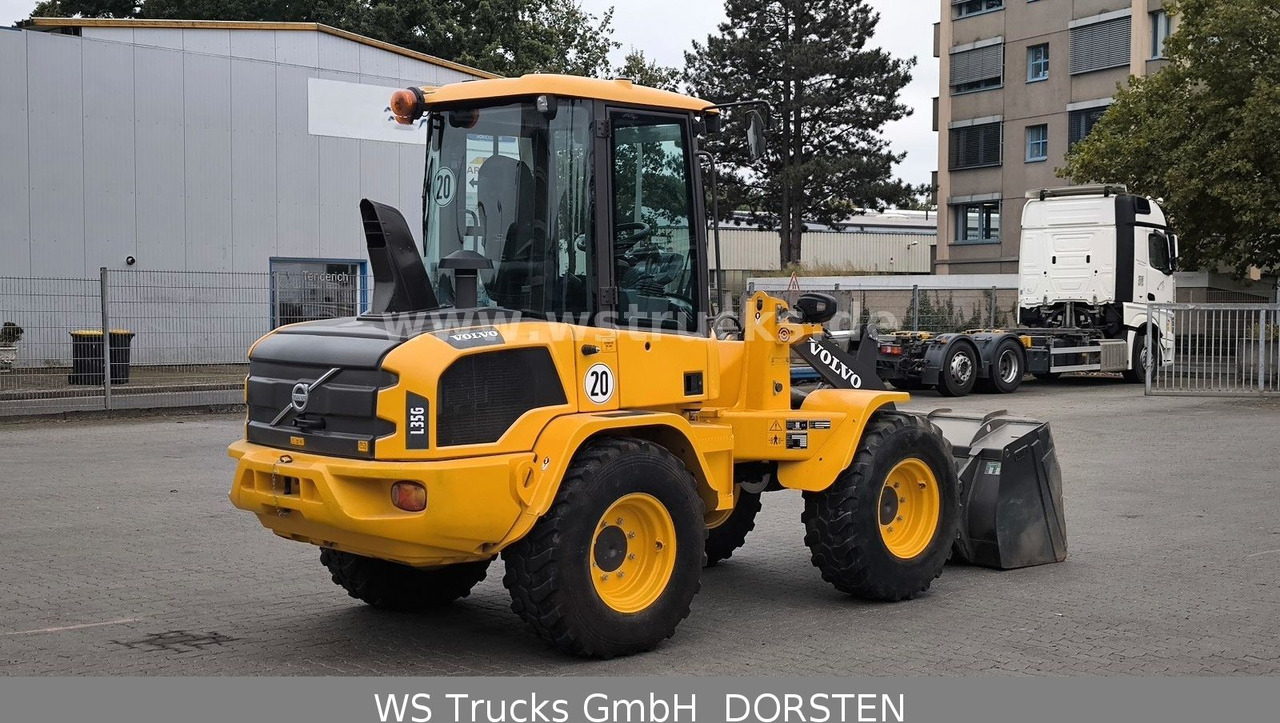 Volvo Radlader L 35 G - Radlader: das Bild 4 Volvo Radlader L 35 G - Radlader: das Bild 4