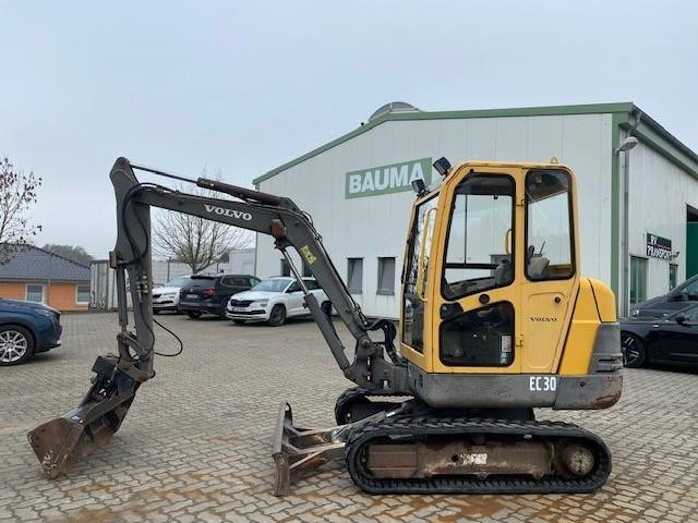 Volvo EC 30 (12005611) - Minibagger: das Bild 2 Volvo EC 30 (12005611) - Minibagger: das Bild 2