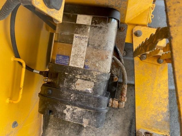 Radlader Volvo L 120 H MIETE / RENTAL (12001931): das Bild 12 Radlader Volvo L 120 H MIETE / RENTAL (12001931): das Bild 12