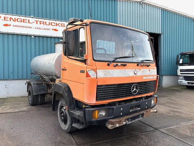 Mercedes-Benz 914 KO RHD 4x2 FULL STEEL TANK TRUCK (6-CILINDER ENGINE / MANUAL GEARBOX / FULL STEEL SUSPENSION) - Tankwagen: das Bild 2 Mercedes-Benz 914 KO RHD 4x2 FULL STEEL TANK TRUCK (6-CILINDER ENGINE / MANUAL GEARBOX / FULL STEEL SUSPENSION) - Tankwagen: das Bild 2