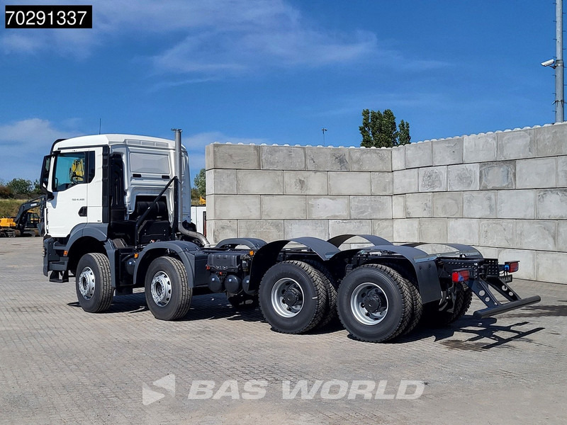 MAN TGS 41.400 8X4 New! Steelsuspension Big-Axle Manual Euro 2 - Fahrgestell LKW: das Bild 2 MAN TGS 41.400 8X4 New! Steelsuspension Big-Axle Manual Euro 2 - Fahrgestell LKW: das Bild 2