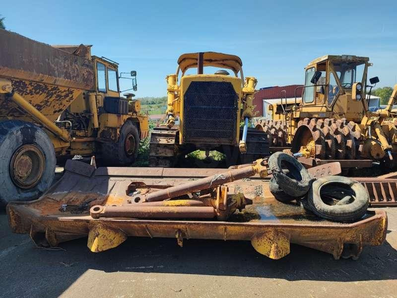 Bulldozer/ Planierraupe Caterpillar D8K + Porte Engins: das Bild 9