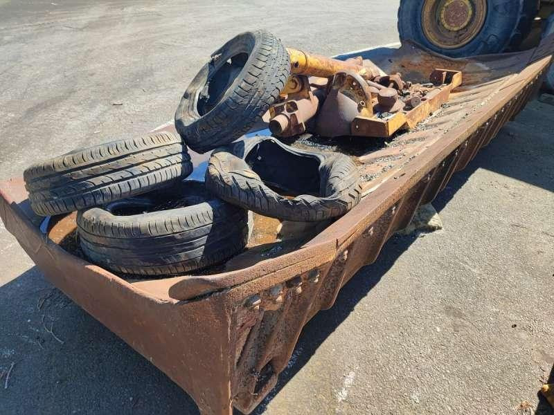 Bulldozer/ Planierraupe Caterpillar D8K + Porte Engins: das Bild 24