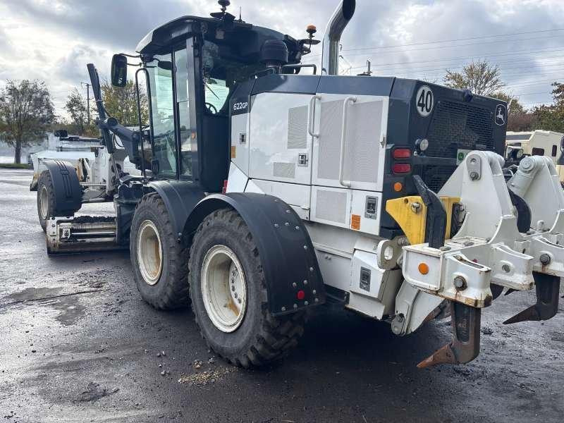 John Deere 622GP EQUIPEE GPS 3D - Grader: das Bild 3 John Deere 622GP EQUIPEE GPS 3D - Grader: das Bild 3