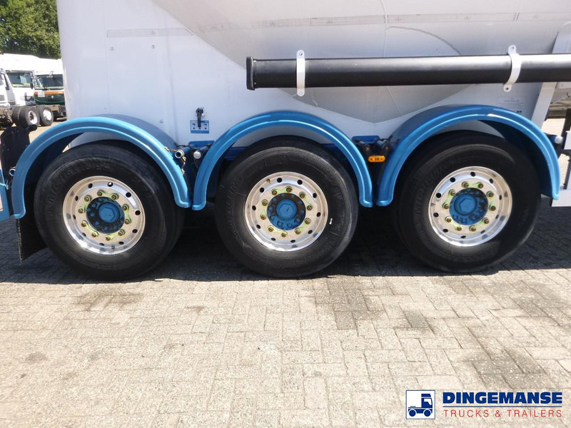 SPITZER Powder tank alu 37 m3 / 1 comp - Tankauflieger: das Bild 4 SPITZER Powder tank alu 37 m3 / 1 comp - Tankauflieger: das Bild 4