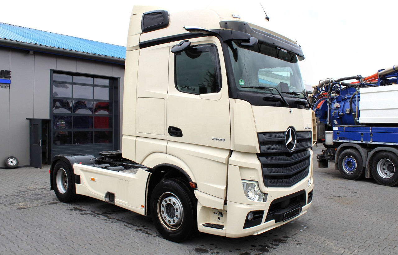 Mercedes-Benz Actros 1848 LS 4x2 BigSpace (MP5) Vollverspoiler - Sattelzugmaschine: das Bild 1 Mercedes-Benz Actros 1848 LS 4x2 BigSpace (MP5) Vollverspoiler - Sattelzugmaschine: das Bild 1