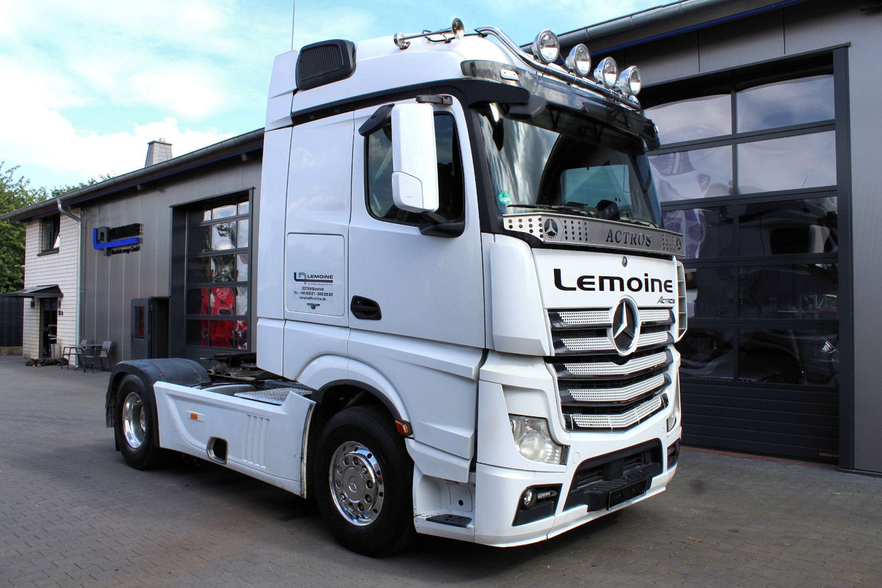 Mercedes-Benz Actros 1853 4x2 LS +Hydraulik + neuer AT-Motor - Sattelzugmaschine: das Bild 2 Mercedes-Benz Actros 1853 4x2 LS +Hydraulik + neuer AT-Motor - Sattelzugmaschine: das Bild 2