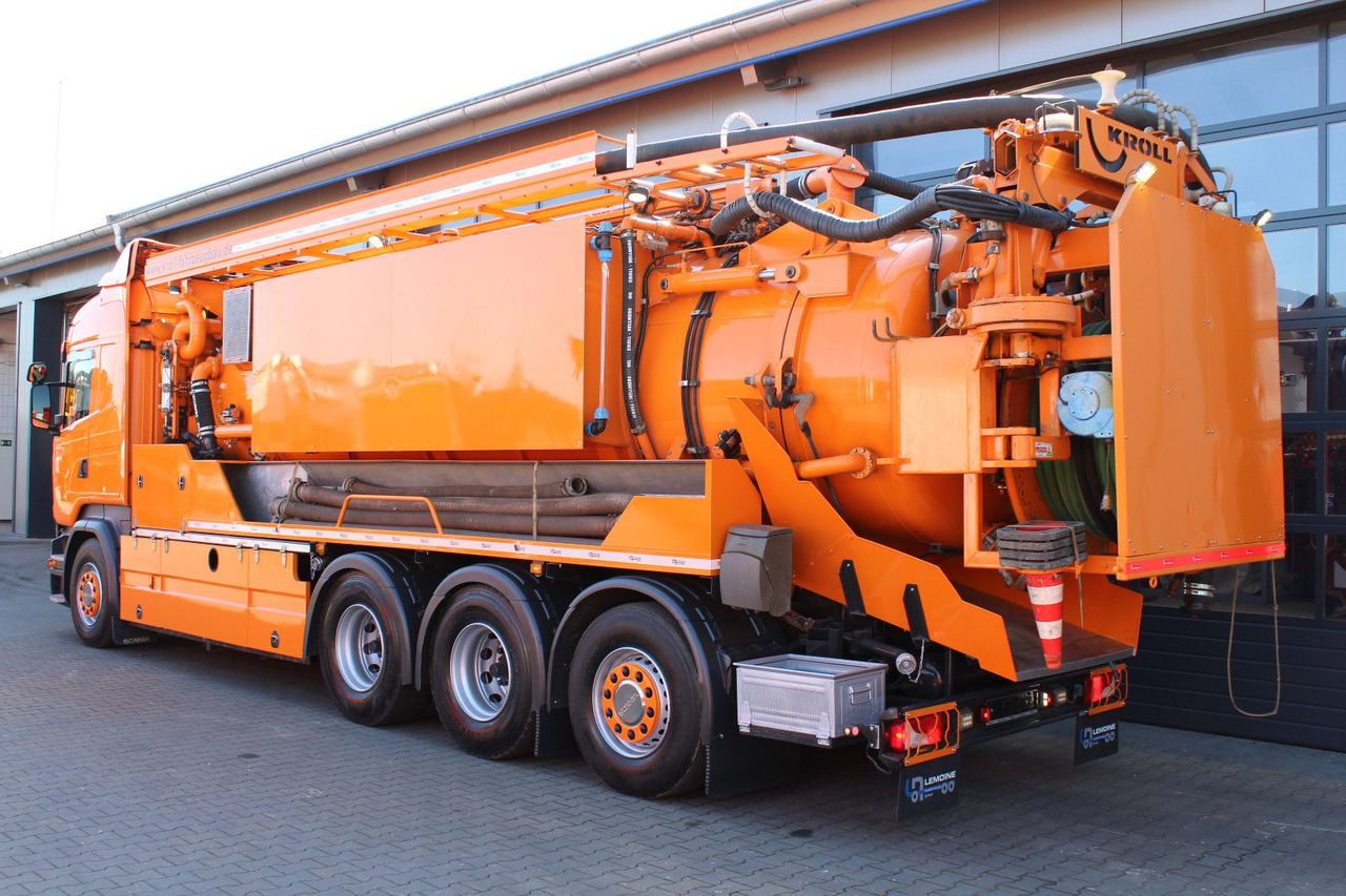 Scania R450 8x4 Kroll 19m³ Wasserrückgewinner Kombi-HD - Saug-/ Spülfahrzeug: das Bild 5 Scania R450 8x4 Kroll 19m³ Wasserrückgewinner Kombi-HD - Saug-/ Spülfahrzeug: das Bild 5
