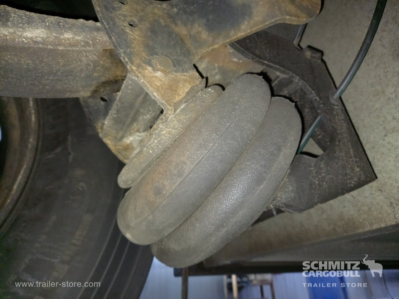 SCHMITZ Auflieger Tiefkühler Standard Double deck - Isotherm Auflieger: das Bild 3 SCHMITZ Auflieger Tiefkühler Standard Double deck - Isotherm Auflieger: das Bild 3