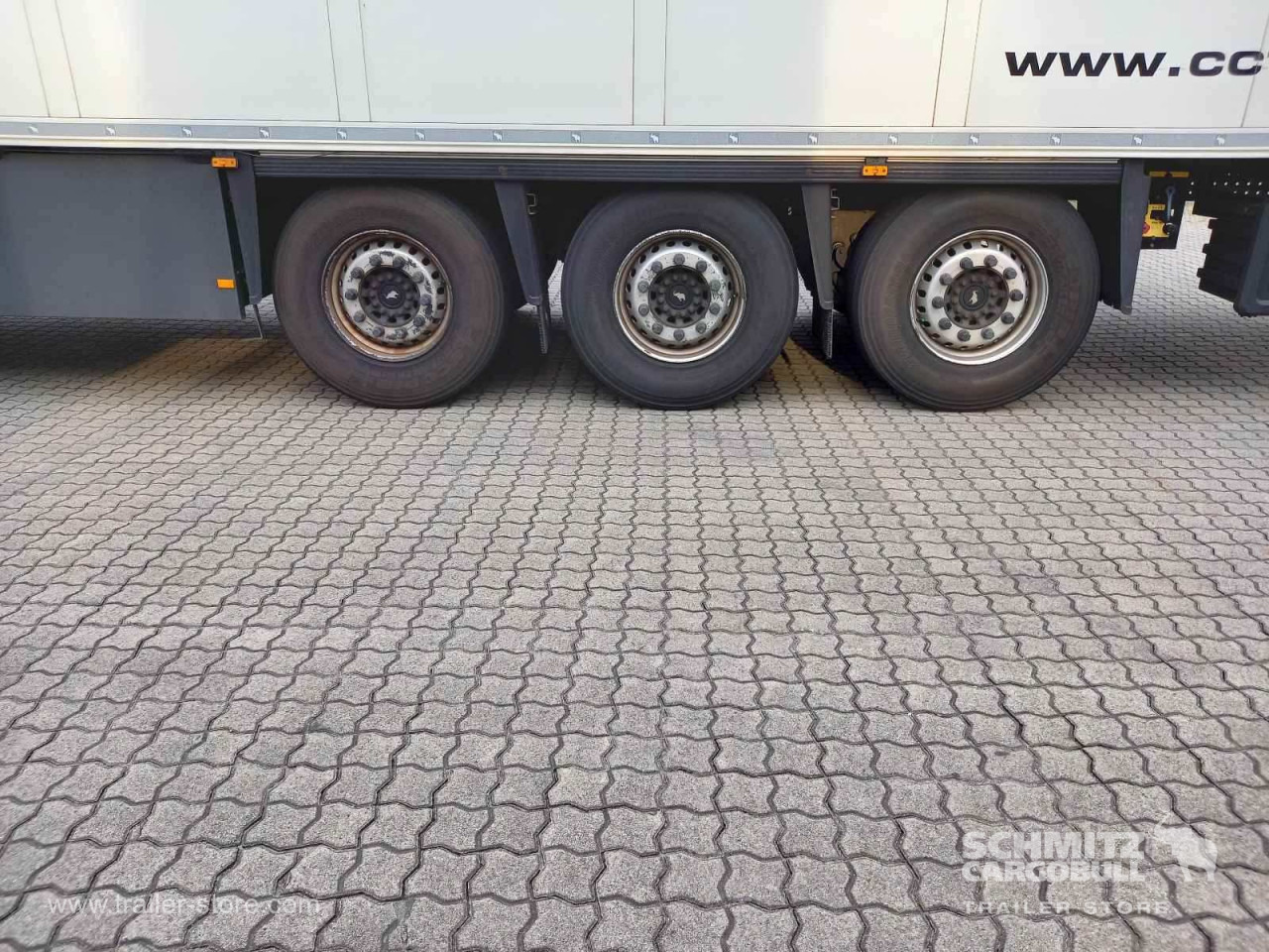 SCHMITZ Auflieger Tiefkühler Standard Double deck - Isotherm Auflieger: das Bild 2 SCHMITZ Auflieger Tiefkühler Standard Double deck - Isotherm Auflieger: das Bild 2