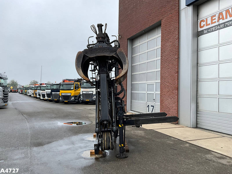 HIAB LOGLIFT 12 Tonmeter Z-kraan - Ladekran für LKW: das Bild 4 HIAB LOGLIFT 12 Tonmeter Z-kraan - Ladekran für LKW: das Bild 4