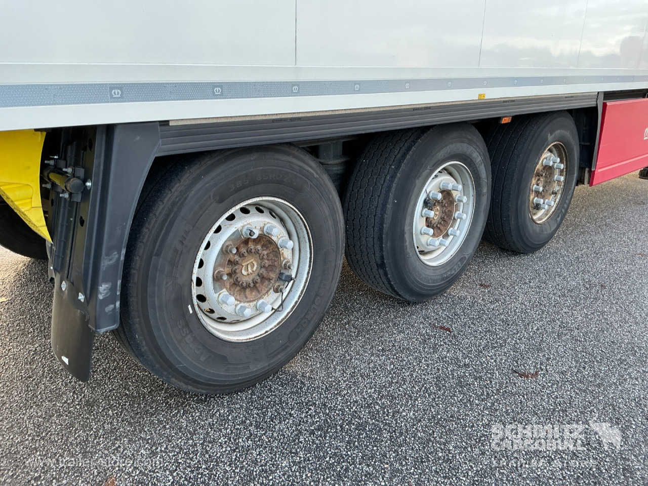 KRONE Reefer Standard - Isotherm Auflieger: das Bild 3 KRONE Reefer Standard - Isotherm Auflieger: das Bild 3