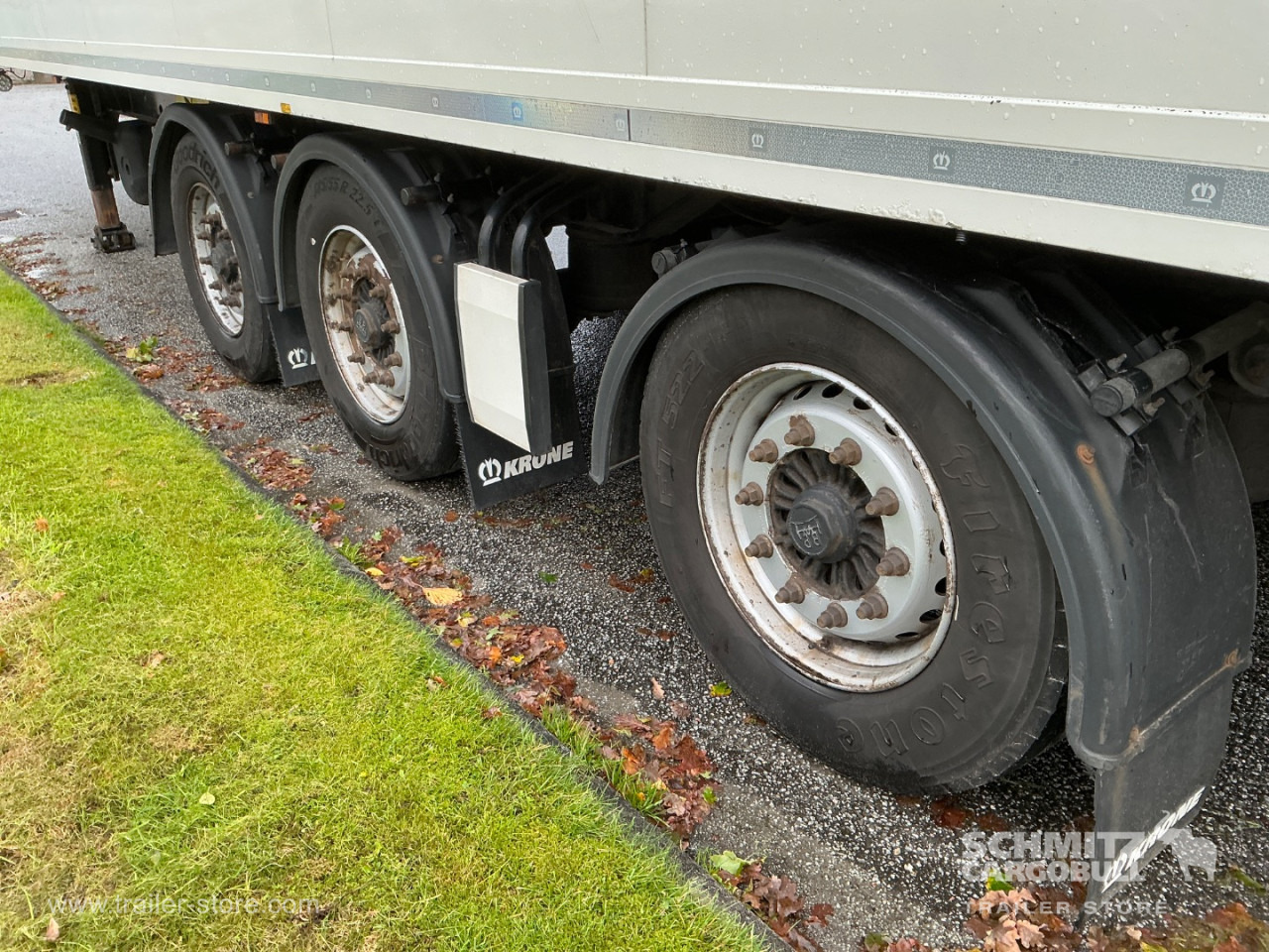 KRONE Reefer Standard Taillift - Isotherm Auflieger: das Bild 5 KRONE Reefer Standard Taillift - Isotherm Auflieger: das Bild 5