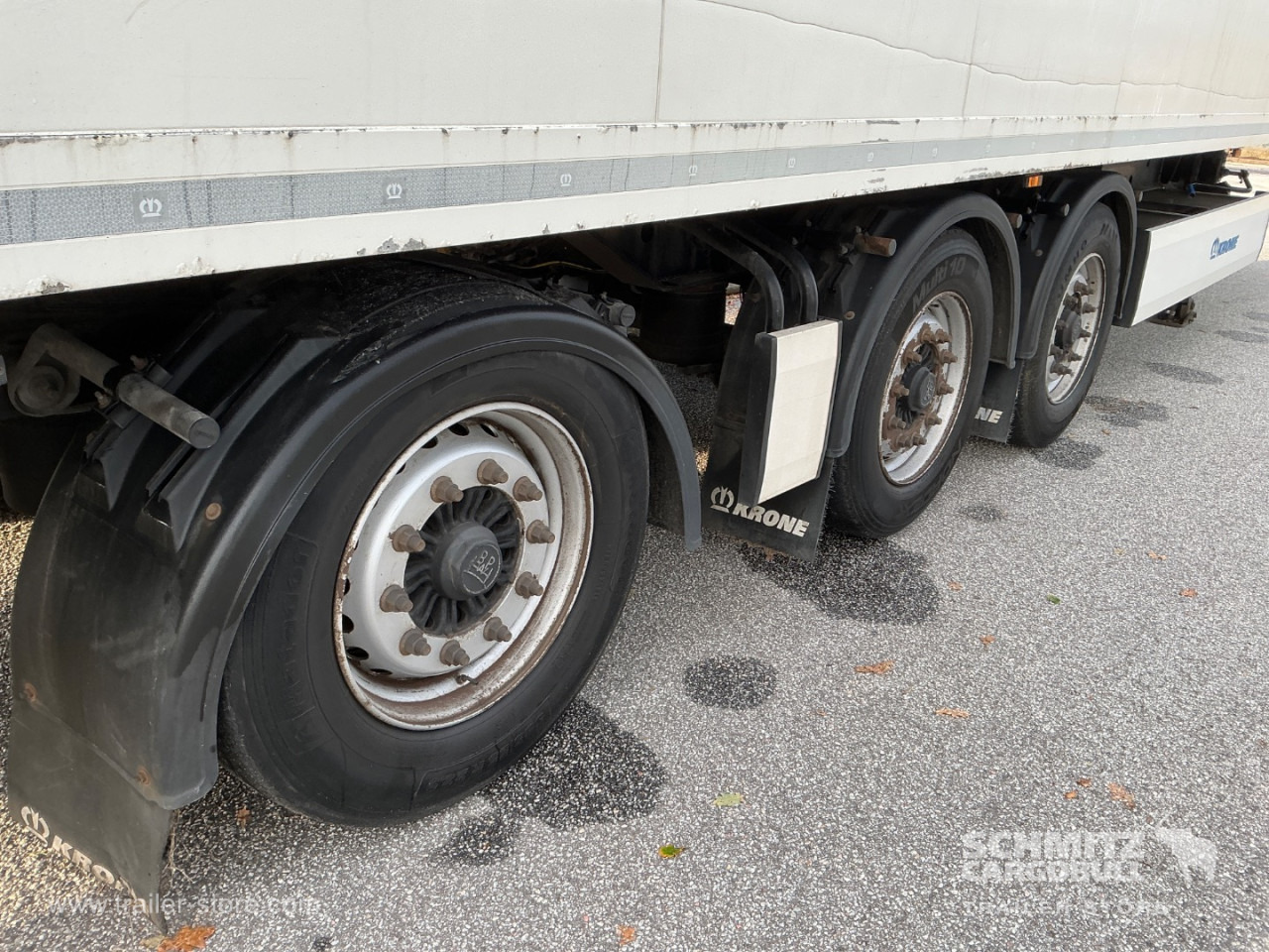 KRONE Reefer Standard Taillift - Isotherm Auflieger: das Bild 3 KRONE Reefer Standard Taillift - Isotherm Auflieger: das Bild 3