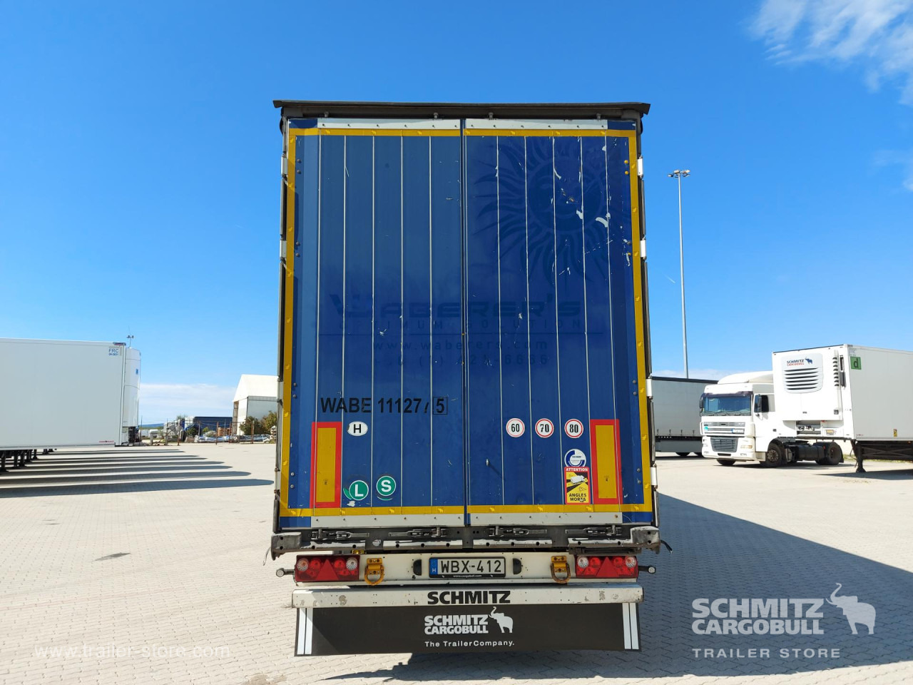 Planenauflieger SCHMITZ Curtainsider Mega: das Bild 11