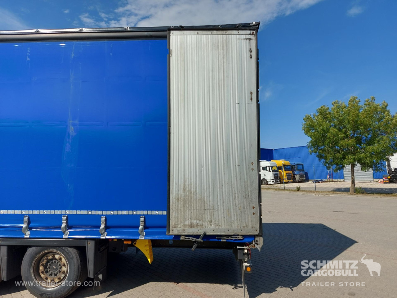 SCHMITZ Curtainsider Mega - Planenauflieger: das Bild 5 SCHMITZ Curtainsider Mega - Planenauflieger: das Bild 5