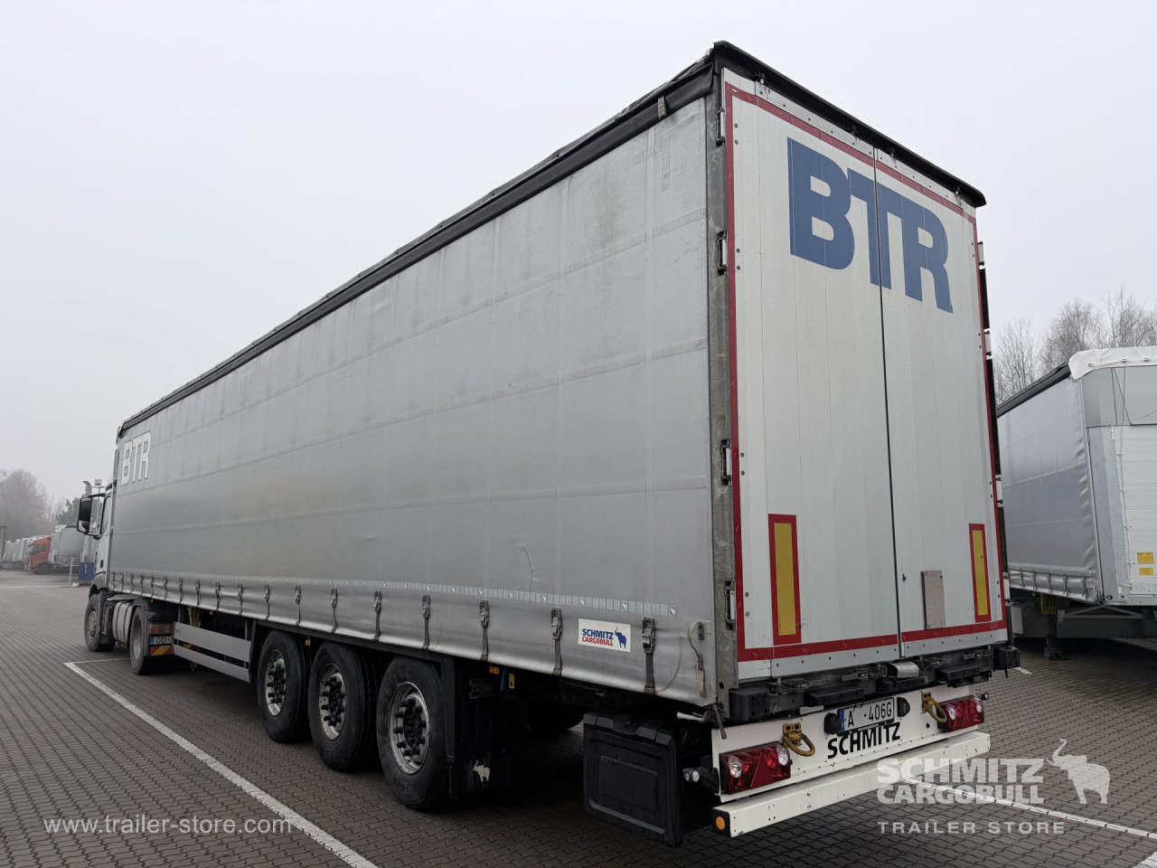 SCHMITZ Curtainsider Standard - Planenauflieger: das Bild 3 SCHMITZ Curtainsider Standard - Planenauflieger: das Bild 3