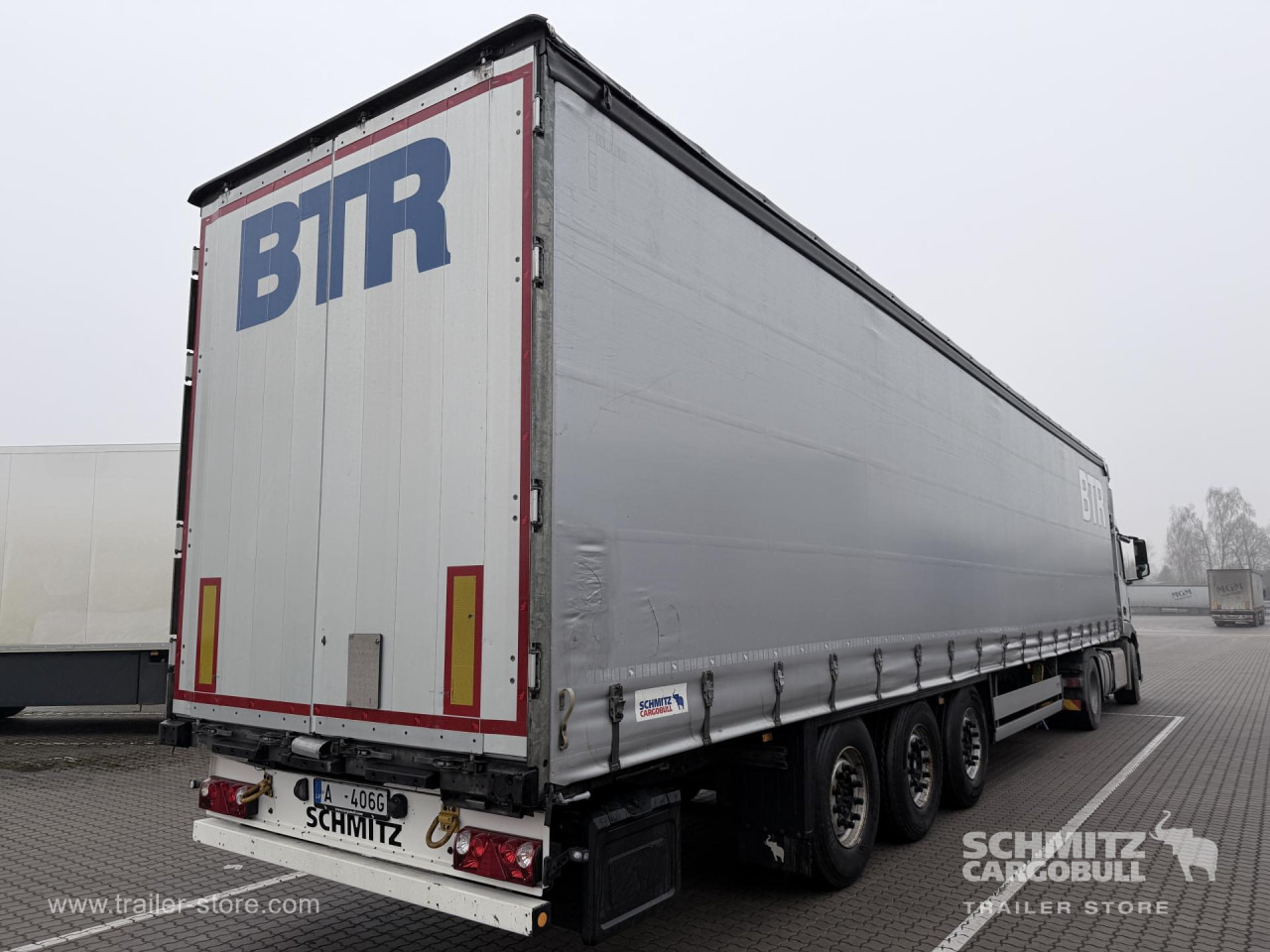 SCHMITZ Curtainsider Standard - Planenauflieger: das Bild 1 SCHMITZ Curtainsider Standard - Planenauflieger: das Bild 1