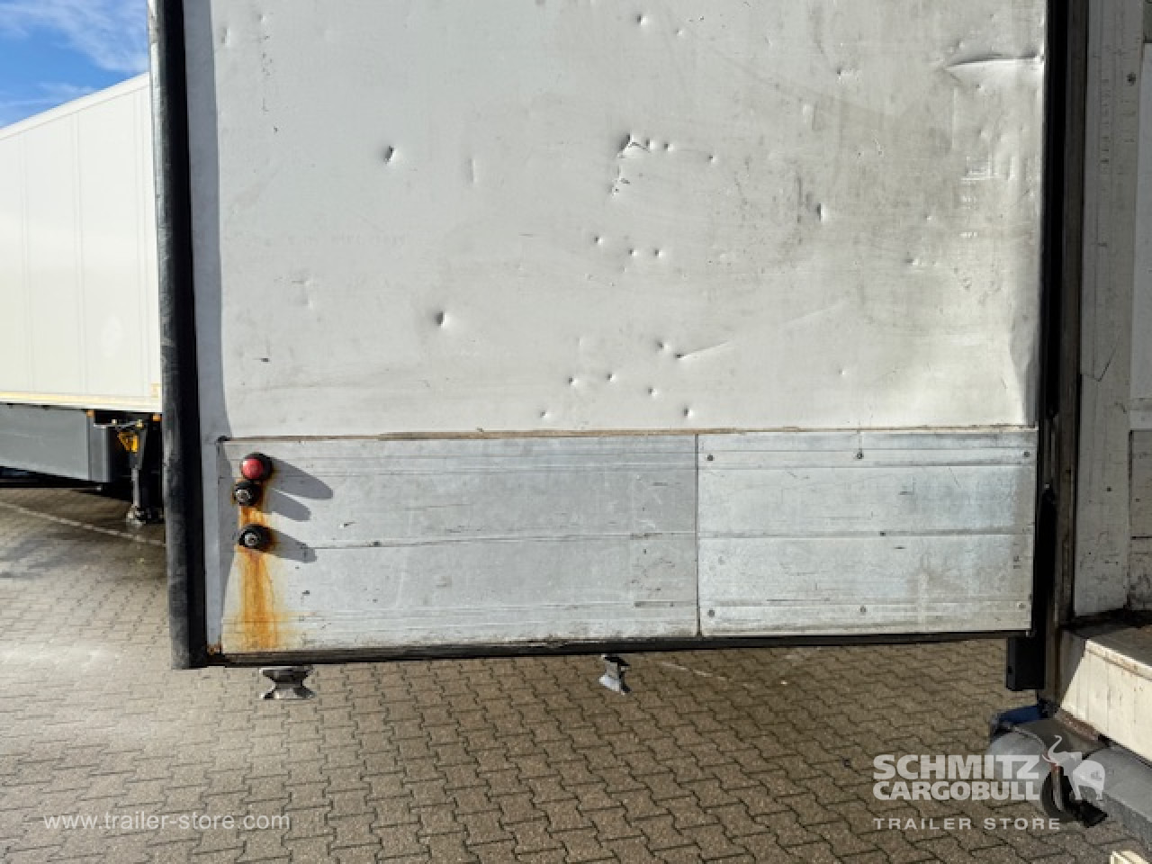 SCHMITZ Oplegger Vries Multitemp - Isotherm Auflieger: das Bild 4 SCHMITZ Oplegger Vries Multitemp - Isotherm Auflieger: das Bild 4