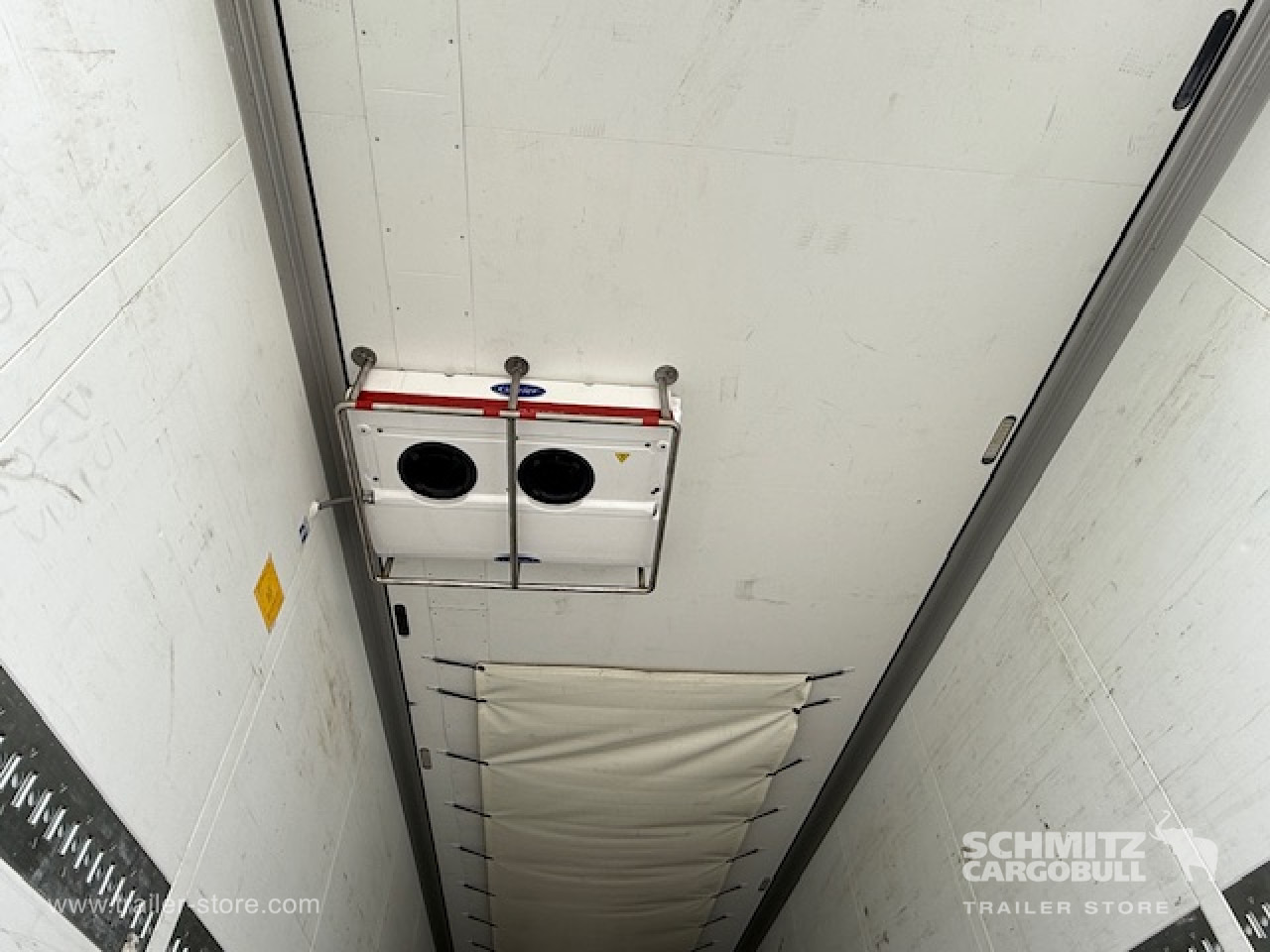 SCHMITZ Oplegger Vries Multitemp - Isotherm Auflieger: das Bild 2 SCHMITZ Oplegger Vries Multitemp - Isotherm Auflieger: das Bild 2