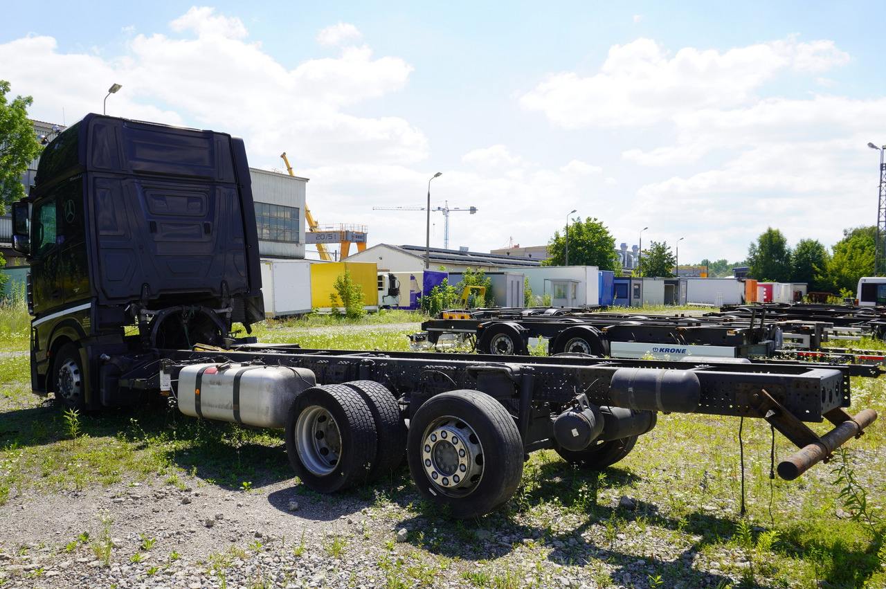 MERCEDES-BENZ Actros 2545 GIGA / without engine - Ersatzteile: das Bild 3 MERCEDES-BENZ Actros 2545 GIGA / without engine - Ersatzteile: das Bild 3