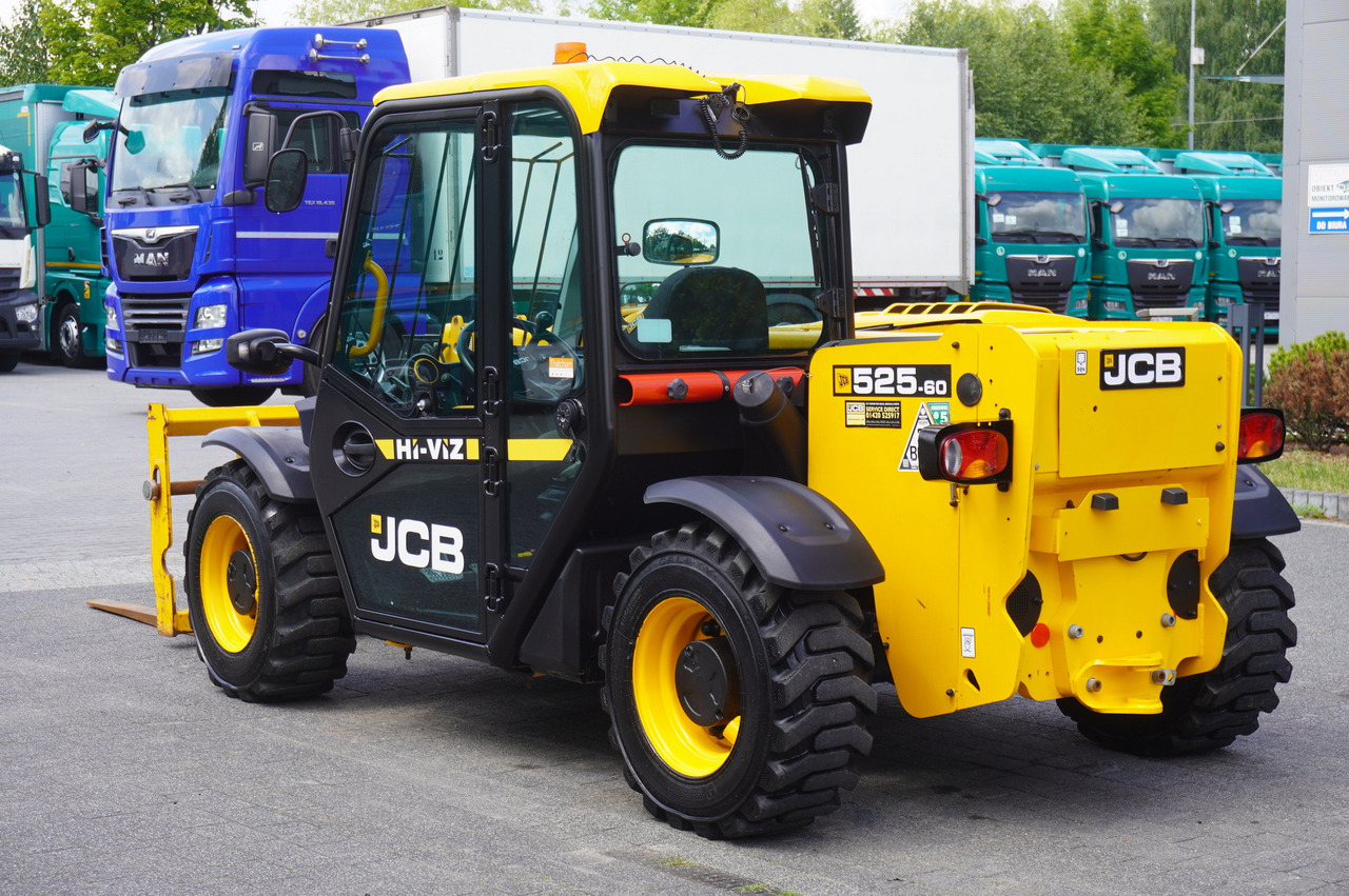 JCB 525-60T5 / 2022 / 860 MTH! / 2.5 T / Reach 6 m / joystick - Teleskopradlader: das Bild 4 JCB 525-60T5 / 2022 / 860 MTH! / 2.5 T / Reach 6 m / joystick - Teleskopradlader: das Bild 4