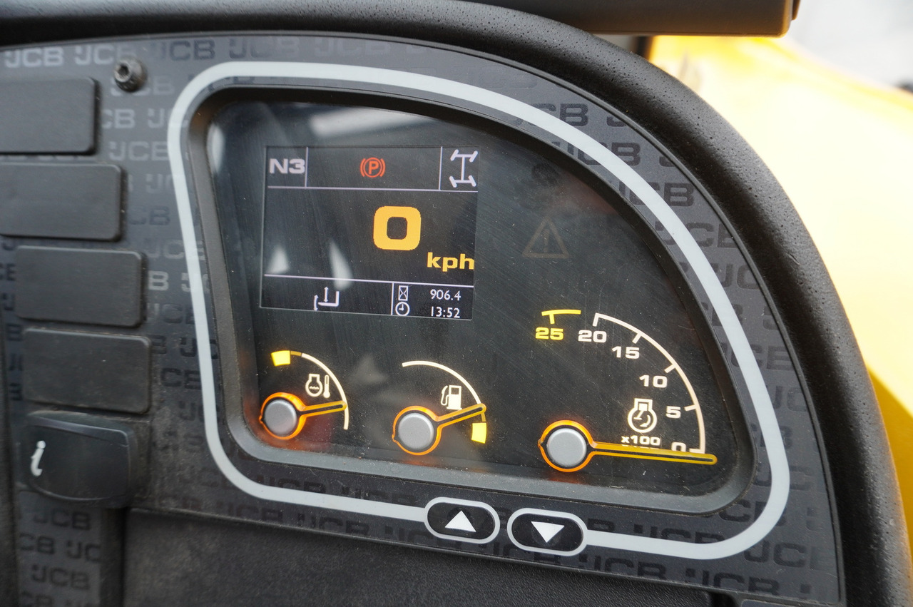 JCB 531-70 / 900 MTH telescopic charger! / 3.1 T / 7 M - Teleskopradlader: das Bild 2 JCB 531-70 / 900 MTH telescopic charger! / 3.1 T / 7 M - Teleskopradlader: das Bild 2