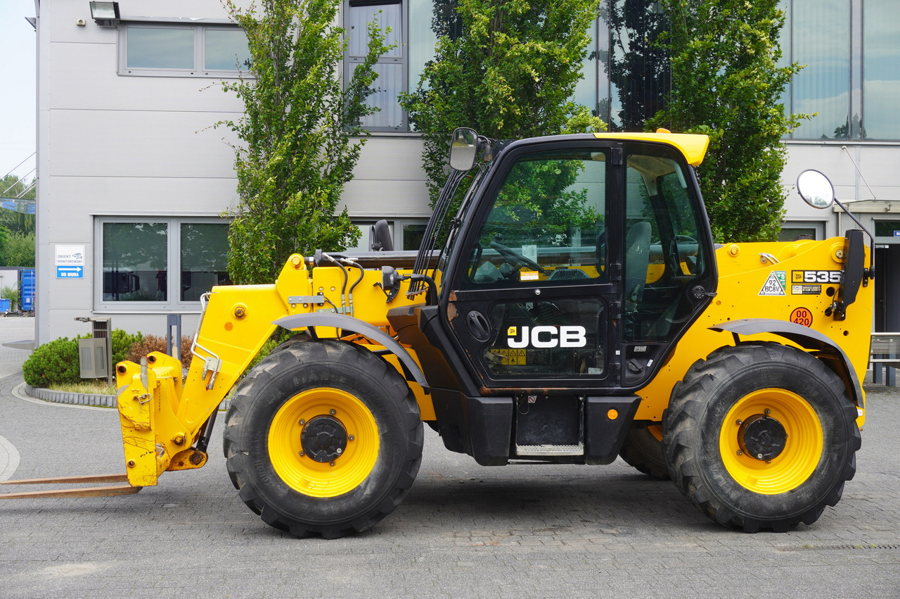 JCB 535-95 / 3.5 T / range 9.5 m / joystick / 2021 - Teleskopradlader: das Bild 4 JCB 535-95 / 3.5 T / range 9.5 m / joystick / 2021 - Teleskopradlader: das Bild 4
