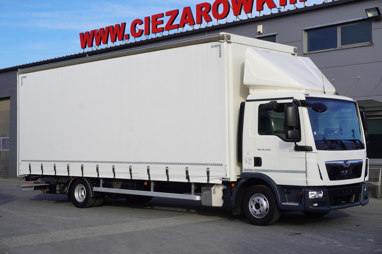 MAN TGL 12.220 / Curtainsider 19 EPAL / 140 tho. km - Plane LKW: das Bild 2 MAN TGL 12.220 / Curtainsider 19 EPAL / 140 tho. km - Plane LKW: das Bild 2