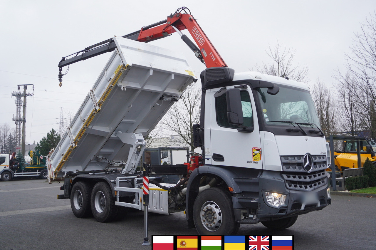 MERCEDES-BENZ Arocs 2636 6x4 / 2-way tipper / Fassi F135A.0.23 / remote control / Rotator - Kipper, Autokran: das Bild 1 MERCEDES-BENZ Arocs 2636 6x4 / 2-way tipper / Fassi F135A.0.23 / remote control / Rotator - Kipper, Autokran: das Bild 1