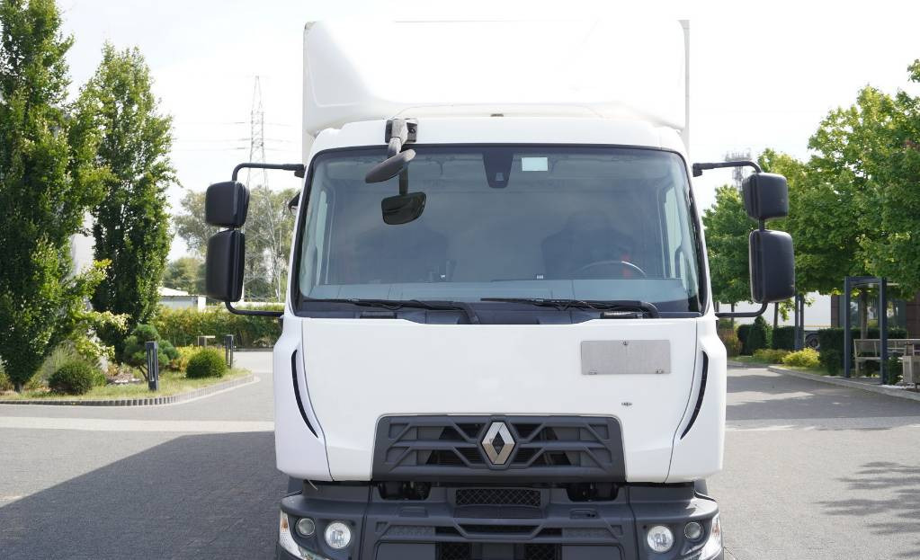 RENAULT D12 E6 / Container 18 pallets / tail lift - Koffer LKW: das Bild 4 RENAULT D12 E6 / Container 18 pallets / tail lift - Koffer LKW: das Bild 4