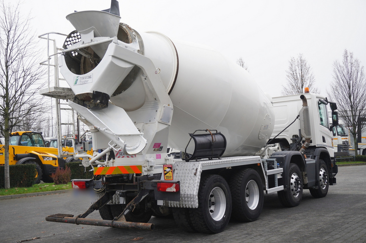 SCANIA P410 XT 8x4 / 80 tho. km!!! / SCHWING-STATTER AM 9 FHC 9 m3 concrete mixer - Betonmischer LKW: das Bild 3 SCANIA P410 XT 8x4 / 80 tho. km!!! / SCHWING-STATTER AM 9 FHC 9 m3 concrete mixer - Betonmischer LKW: das Bild 3