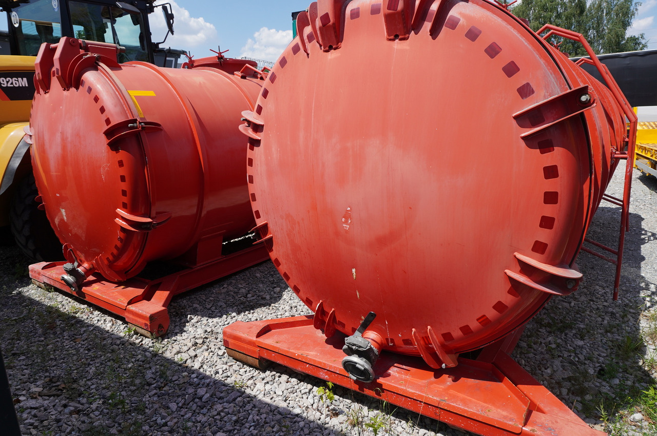 STAL UNUSED Septic barrel / 13000 l - Hakenlift/ Absetzkipper System: das Bild 5 STAL UNUSED Septic barrel / 13000 l - Hakenlift/ Absetzkipper System: das Bild 5