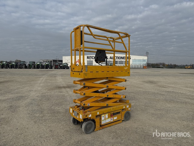 2006 Haulotte Optimum 8 Electric Scissor Lift - Scherenbühne: das Bild 1 2006 Haulotte Optimum 8 Electric Scissor Lift - Scherenbühne: das Bild 1