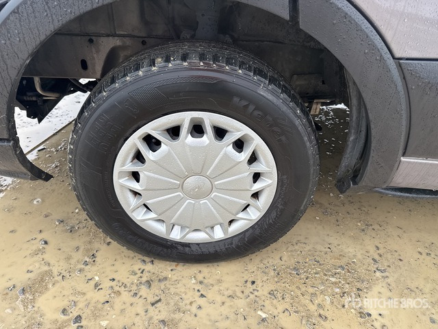 2015 Ford Transit 310T125 6-Seat Mini Bus - Bus: das Bild 5 2015 Ford Transit 310T125 6-Seat Mini Bus - Bus: das Bild 5