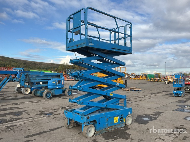2011 Genie GS3246 Electric Scissor Lift - Scherenbühne: das Bild 1 2011 Genie GS3246 Electric Scissor Lift - Scherenbühne: das Bild 1
