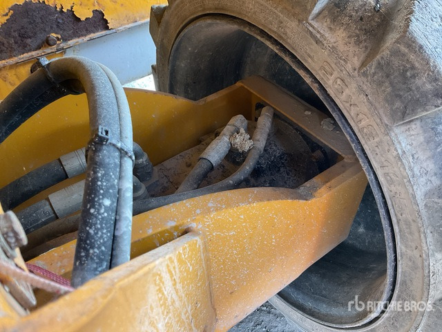 2014 Haulotte Compact 12DX 4x4 Diesel Scissor Lift - Scherenbühne: das Bild 5 2014 Haulotte Compact 12DX 4x4 Diesel Scissor Lift - Scherenbühne: das Bild 5