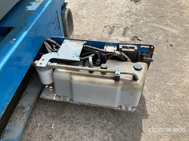 2015 Genie GS-4047 Electric (Inoperable) Scissor Lift - Scherenbühne: das Bild 5 2015 Genie GS-4047 Electric (Inoperable) Scissor Lift - Scherenbühne: das Bild 5