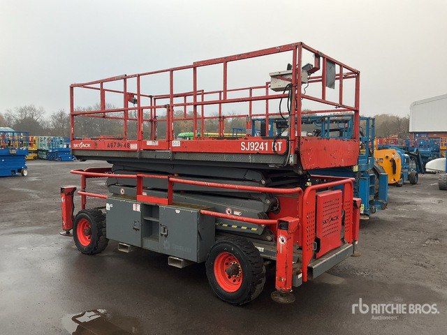 2015 Skyjack SJ9241 4x4 Diesel Scissor Lift - Scherenbühne: das Bild 4 2015 Skyjack SJ9241 4x4 Diesel Scissor Lift - Scherenbühne: das Bild 4