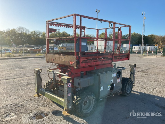 2016 Skyjack SJ5832 4x4 Diesel Scissor Lift - Scherenbühne: das Bild 2 2016 Skyjack SJ5832 4x4 Diesel Scissor Lift - Scherenbühne: das Bild 2